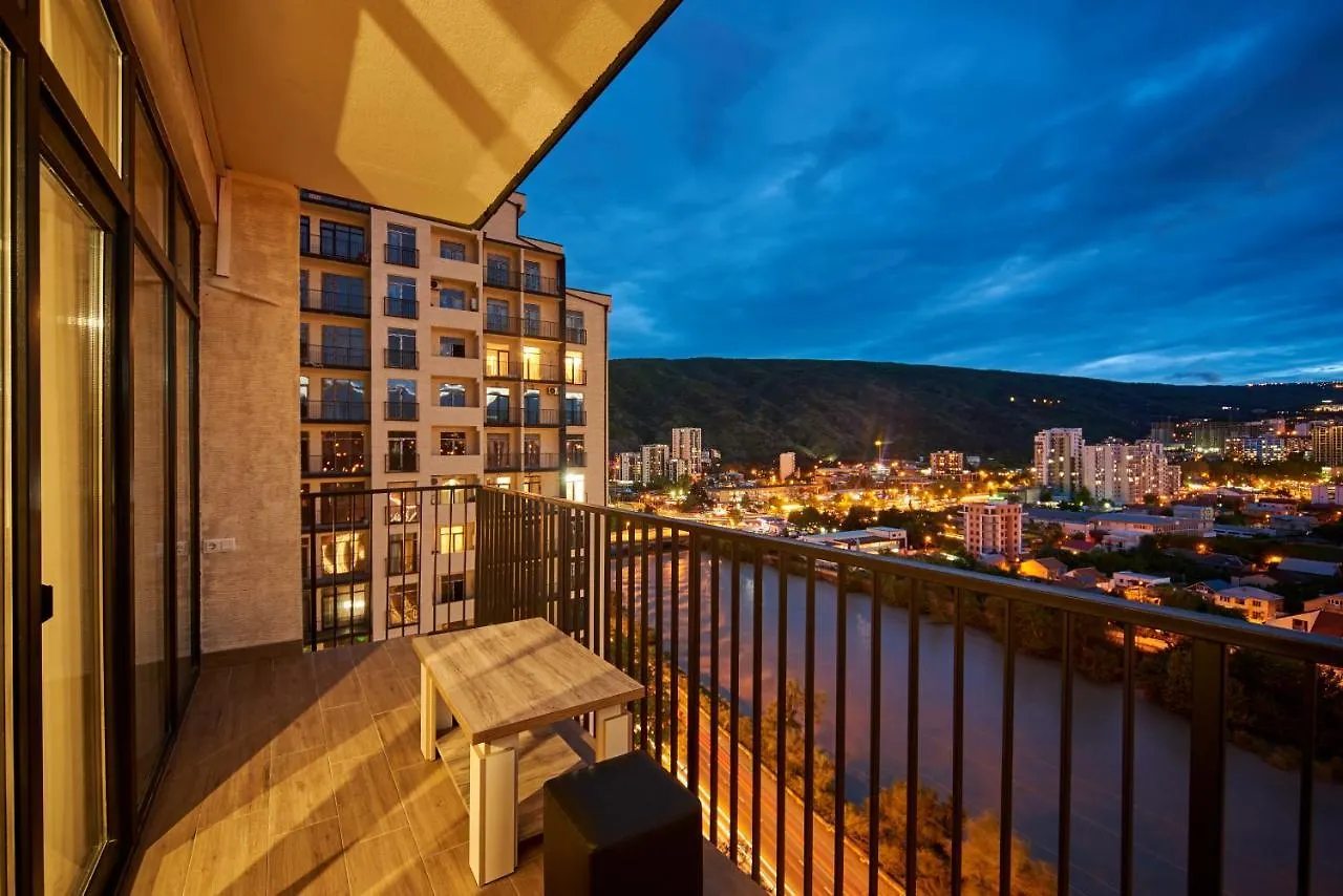 Apartment By The River Tbilisi